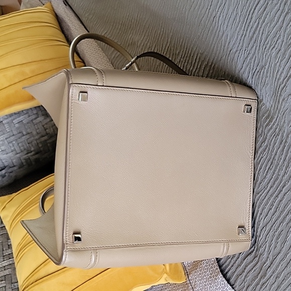 Celine Medium Phantom Beige/Tan Leather Tote - Picture 5 of 11